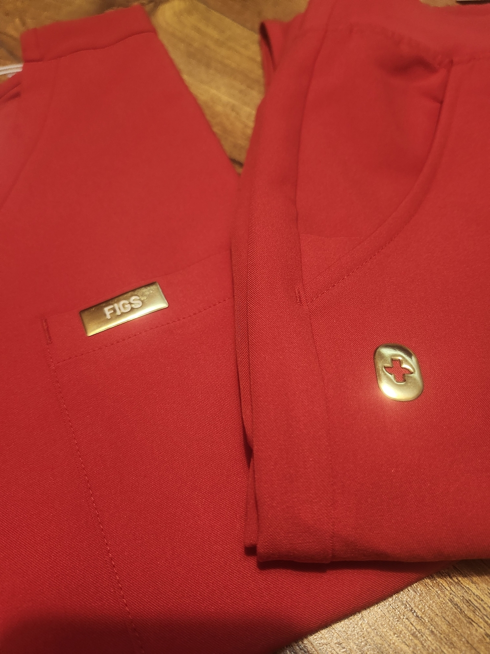 FIGS Women's Red Scrub Set - V-Neck Top & Drawstring Pants - Picture 3 of 5